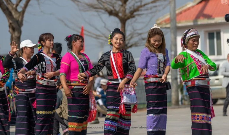 Chinese Nation - De'ang nationality