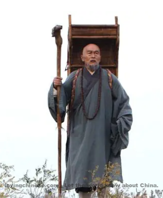 Wu Ke Poem: Written in Autumn for My Cousin Jia Dao – 无可《秋寄从兄贾岛》