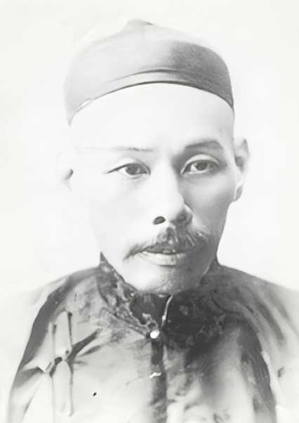Huang Zunxian Poem: Mount Fuji in Japan – 黄遵宪《日本杂事诗》