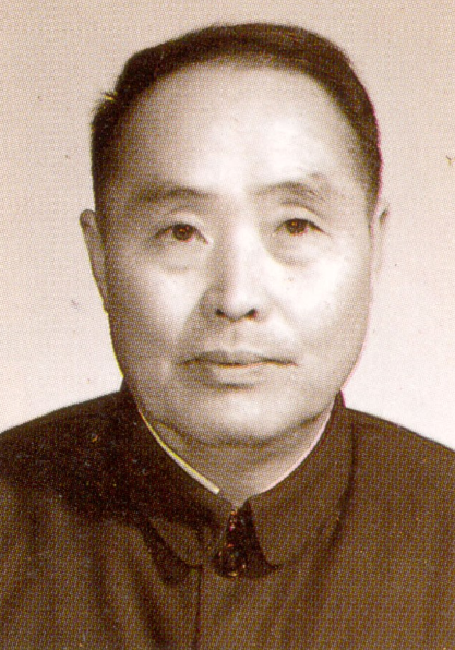 Wang Shijing's Essay: When Lu Xun Was a Child - modern chinese literature 王士菁《幼年鲁迅》