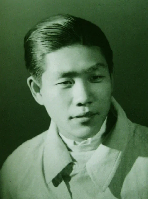 Duanmu Hongliang's Essay: Endurance - modern chinese literature 端木蕻良《耐力》