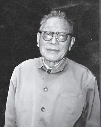Shi Tuo's Essay: Mr. Postman - modern chinese literature 师陀《邮差先生》