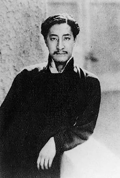 Shao Xunmei's Essay: My Private Library(Excerpt) - modern chinese literature 邵洵美《我的书斋生活》