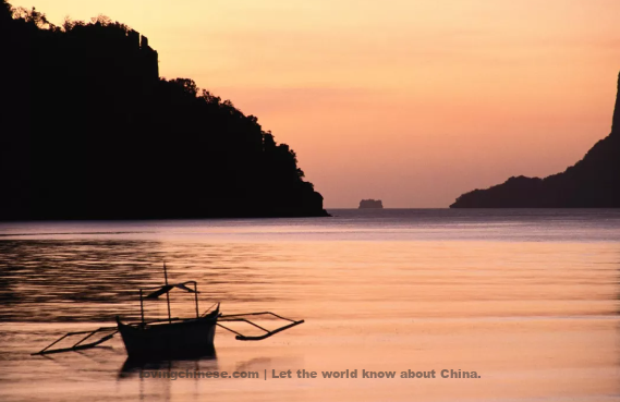 Li Bai: Jinling Wine Shop, This Poem a Parting Gift Souvenir