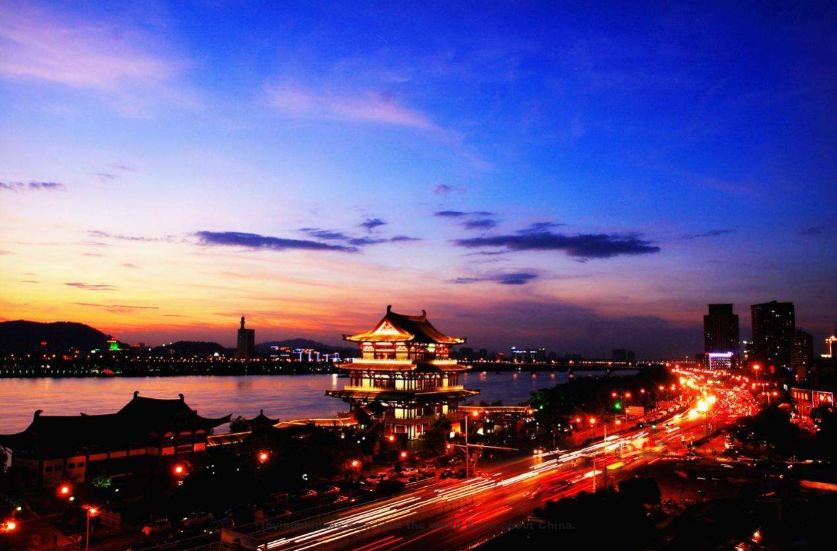 Changsha 长沙（Chǎngshā）- Chinese Cities