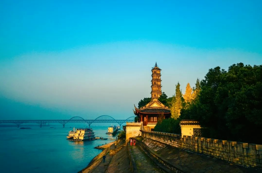 Jiujiang 九江(Jiǔjiāng) - Chinese Cities