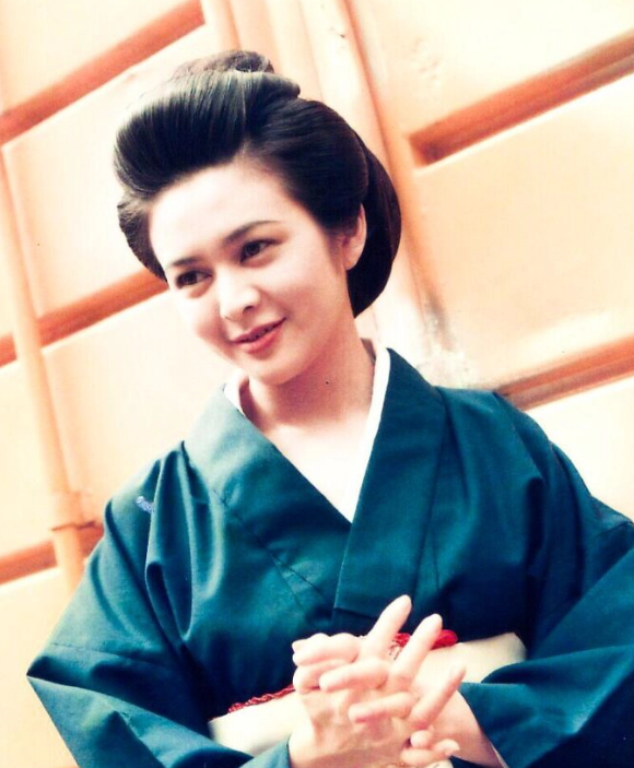 Dr.Wai in "The Scripture with No Words - 冒险王(1996) - Chinese Movies