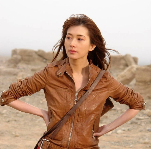 Chinese Women Star: Lin Chi-ling(林志玲)