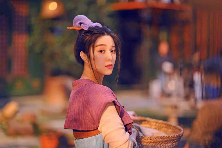 Chinese Women Star: Fan Bingbing(范冰冰)
