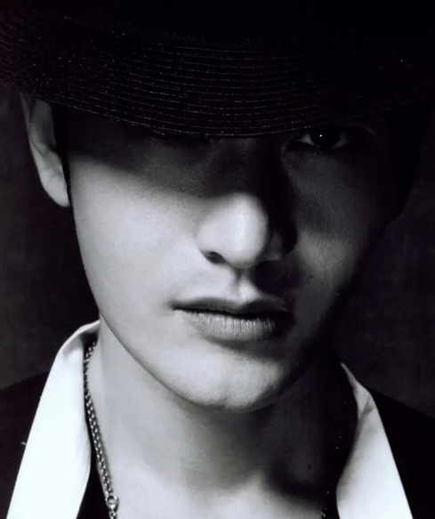 Chinese star: Huang Xiaoming 黄晓明