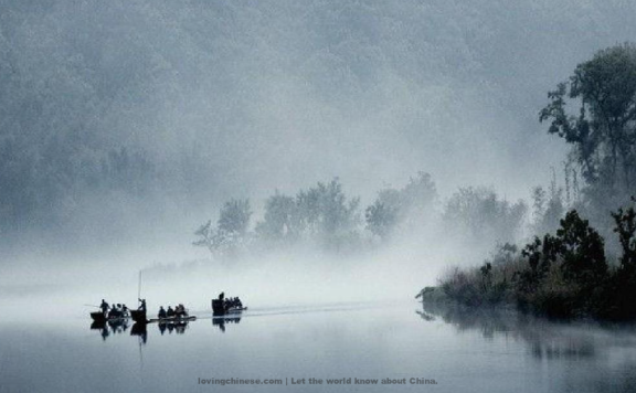 Liu Yong Poem: Eight Beats of Ganzhou Song – 柳永《八声甘州·对潇潇暮雨洒江天》